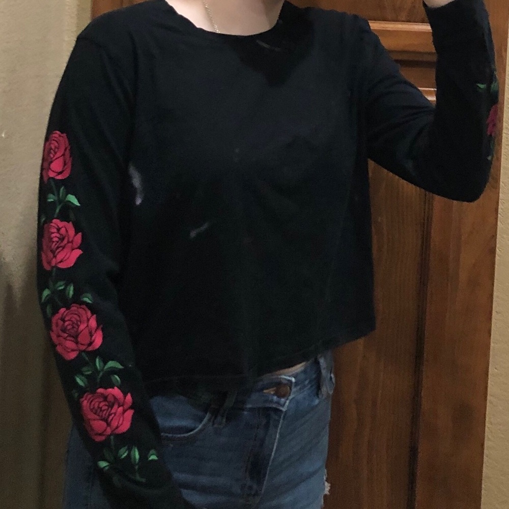 Long sleeve hollister top !!